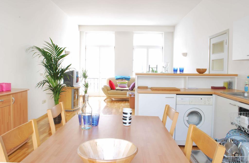 Very Central Apartment In Brussels Phòng bức ảnh